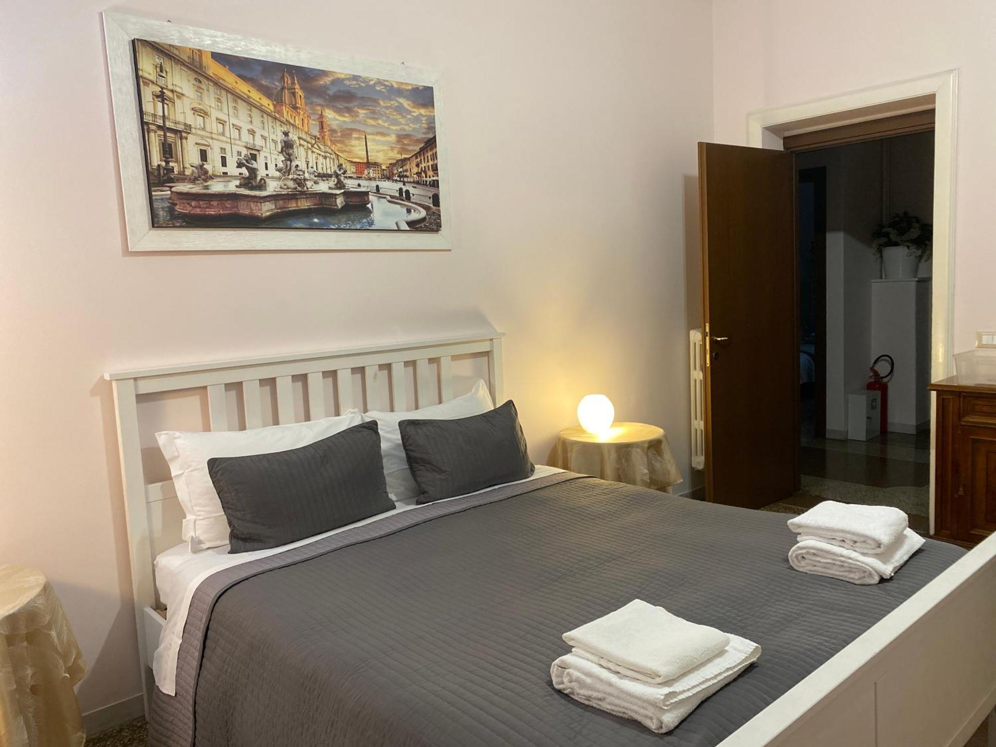 Emi House Re Di Roma , Intero Appartamento - 80 Mq Bagian luar foto