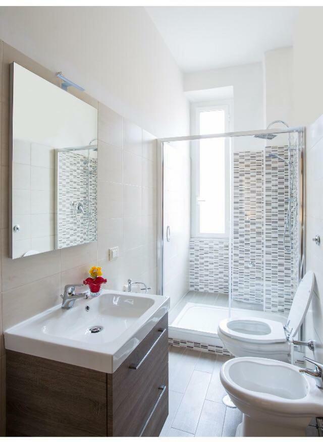 Emi House Re Di Roma , Intero Appartamento - 80 Mq Bagian luar foto