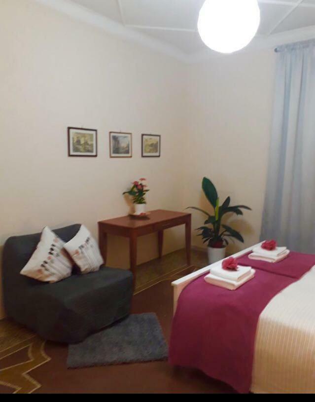 Emi House Re Di Roma , Intero Appartamento - 80 Mq Bagian luar foto